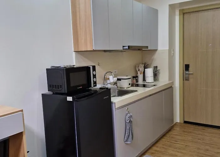 Comfy 50 Mbps Wi-fi, Smart Tv, Netflix * Manila